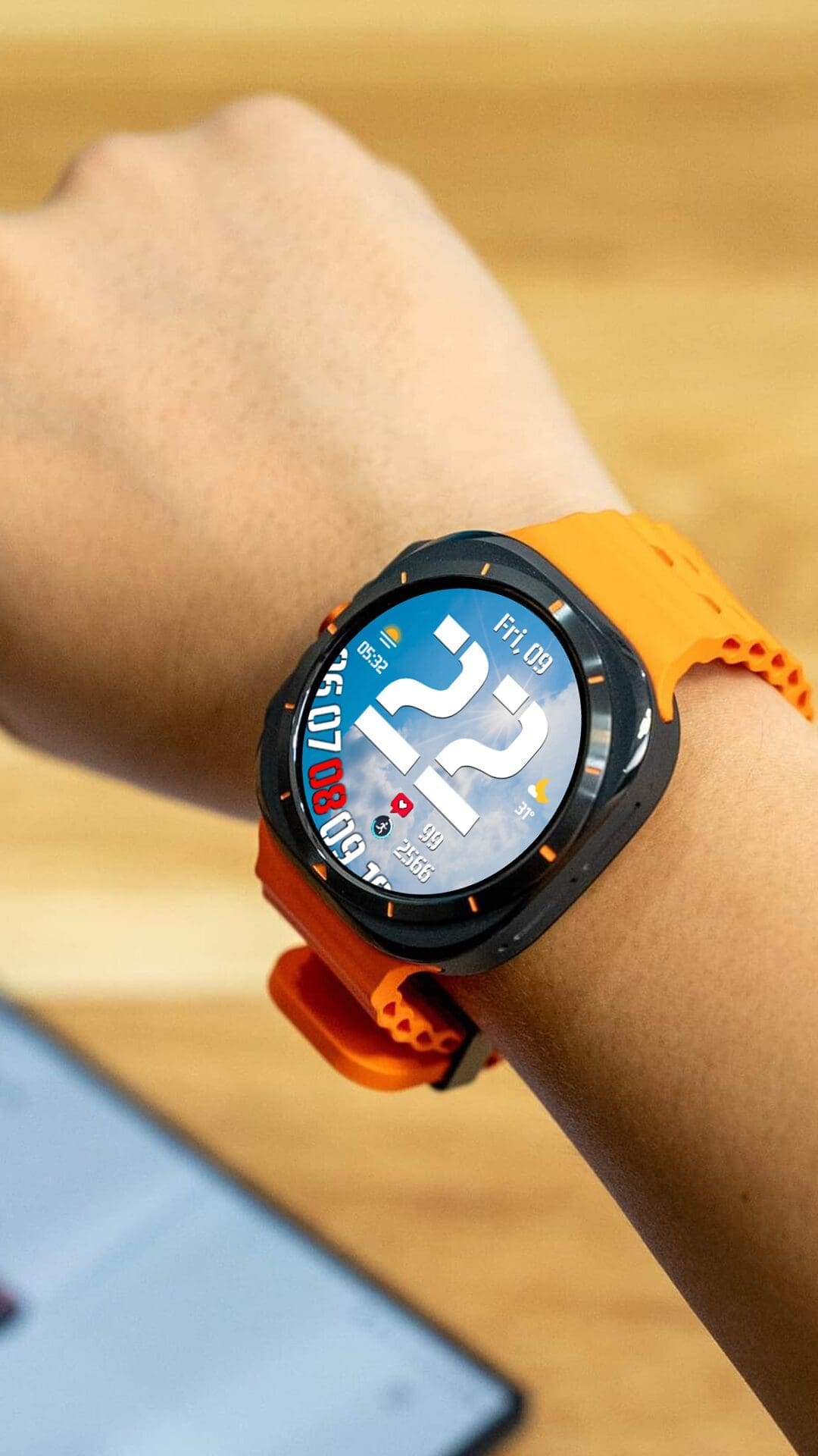 Samsung Galaxy Watch faces - N-SPORT 660 Weather Big Digital - N-SPORT Watch Face