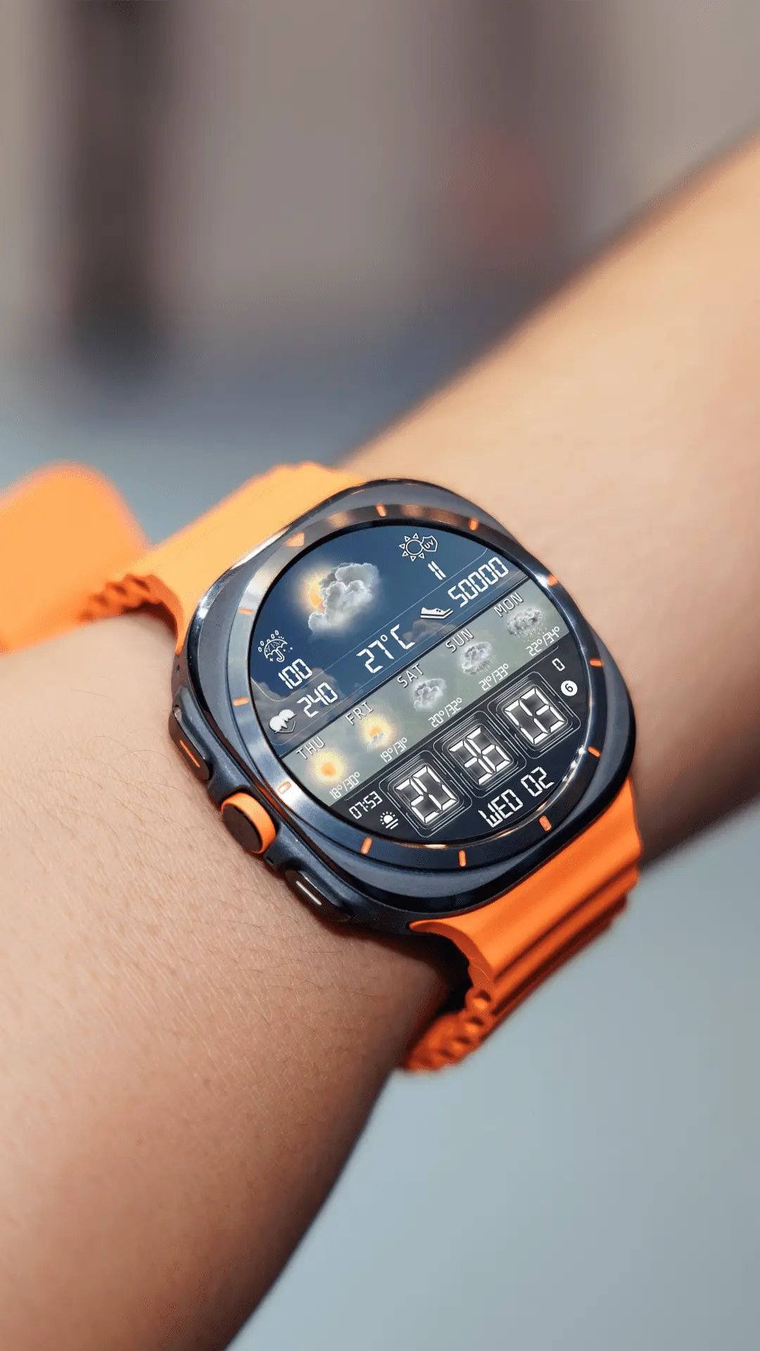 N-SPORT 756 on Samsung Galaxy Watch showcasing weather dashboard